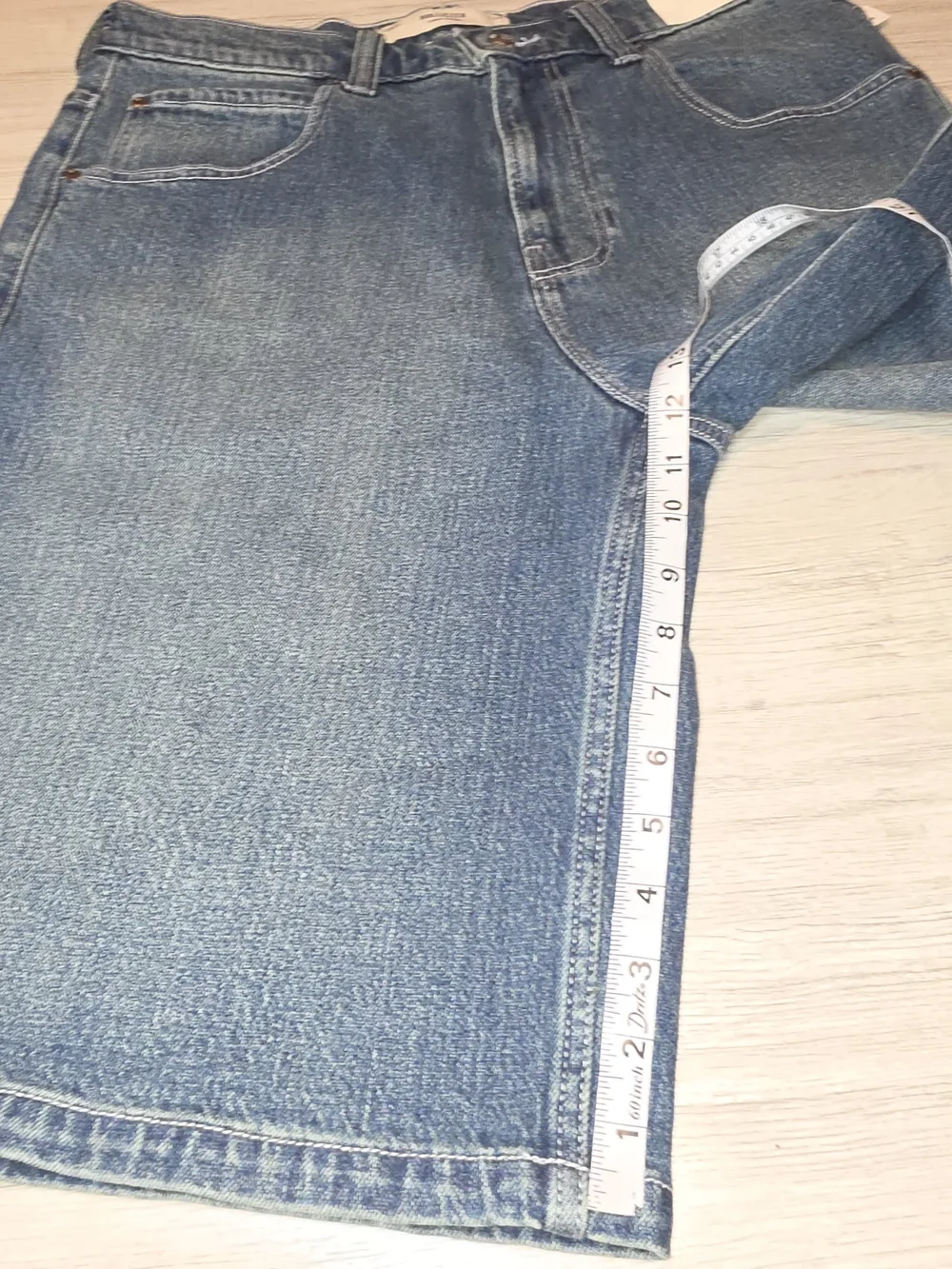 Hollister Super Baggy 12 Inch Jean Shorts Men's Waist Size 31 B7